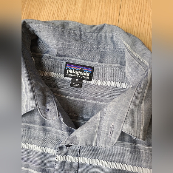 Patagonia blue men's short sleeve medium - Picture 2 of 4